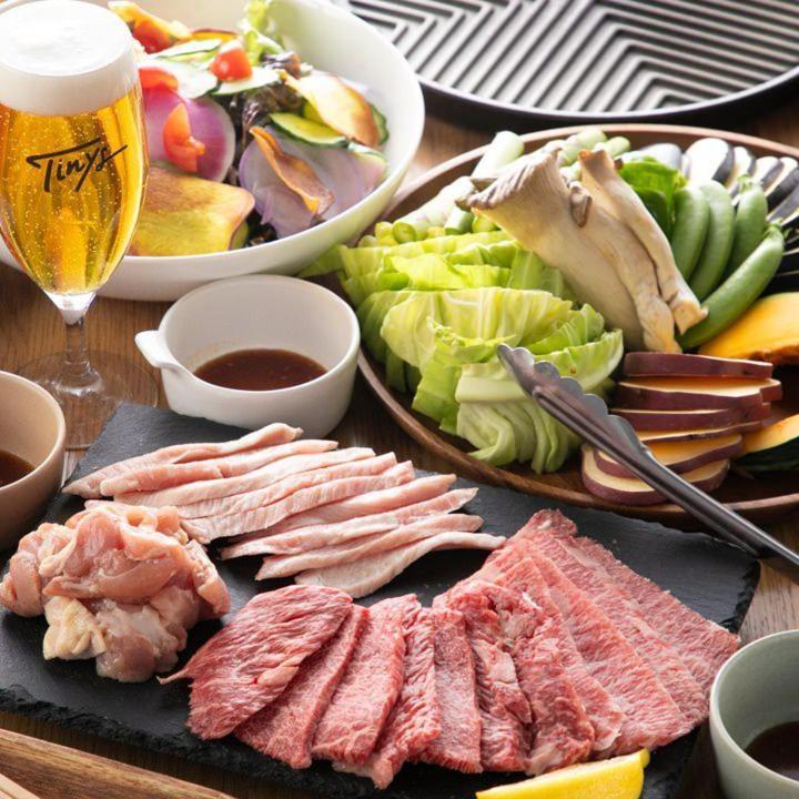 Хостел Tinys Yokohama Hinodecho Екстер'єр фото