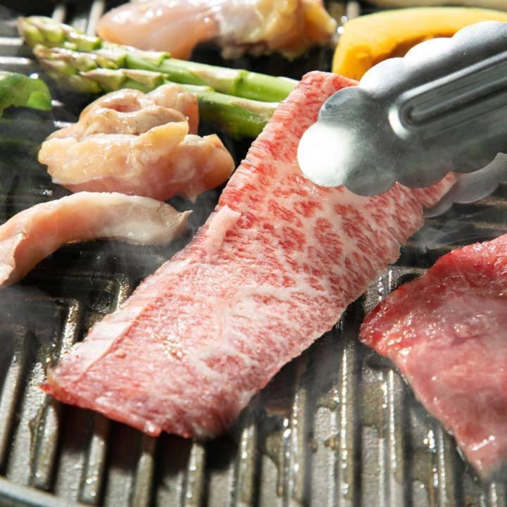 Хостел Tinys Yokohama Hinodecho Екстер'єр фото