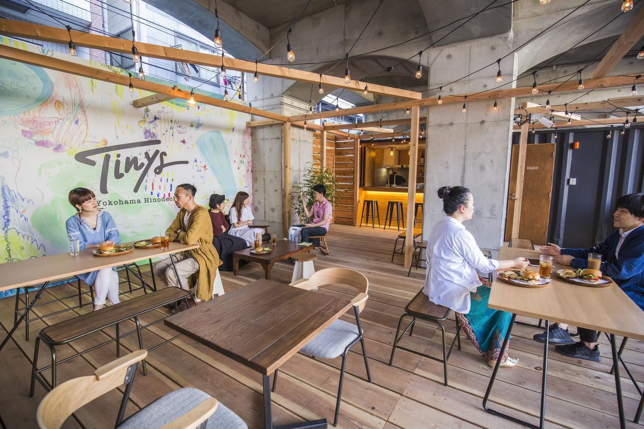 Хостел Tinys Yokohama Hinodecho Екстер'єр фото