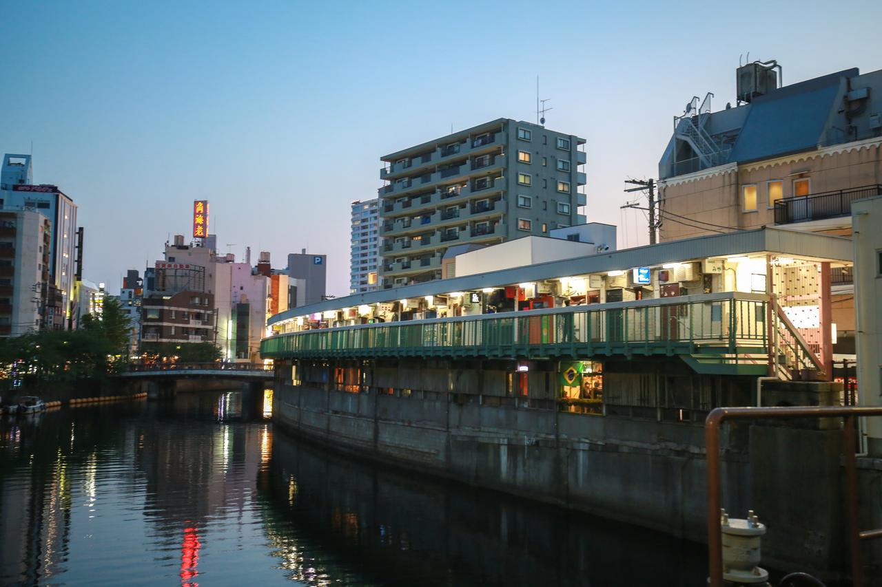 Хостел Tinys Yokohama Hinodecho Екстер'єр фото